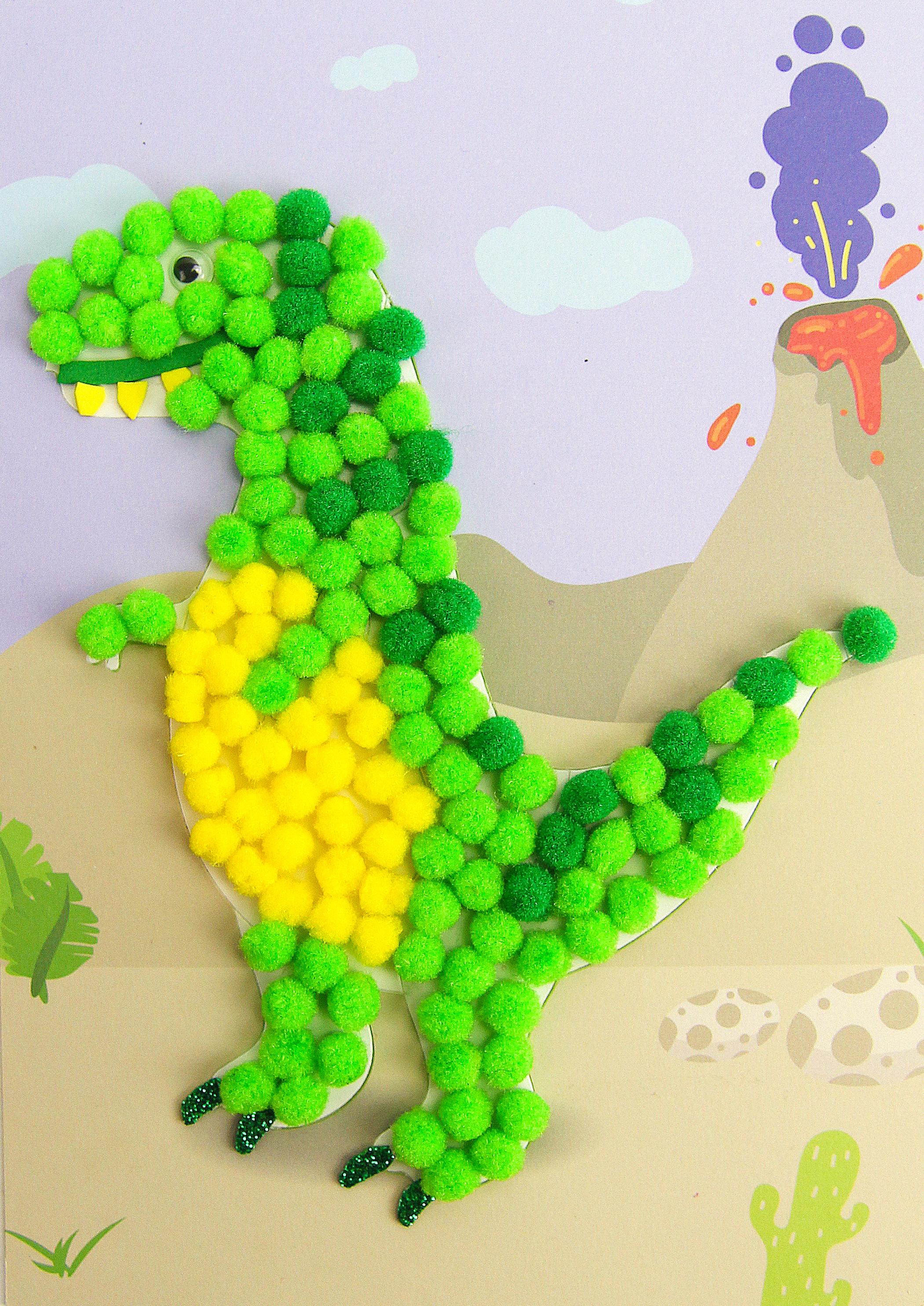 JE CREE MON TABLEAU EN POMPONS DINO 15 X 21 CM