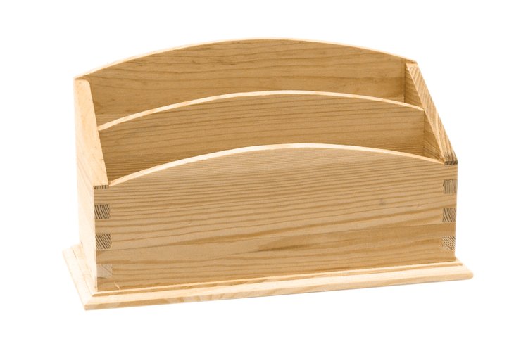 RANGE COURRIER BOIS 25 X 15.5 X 12 CM